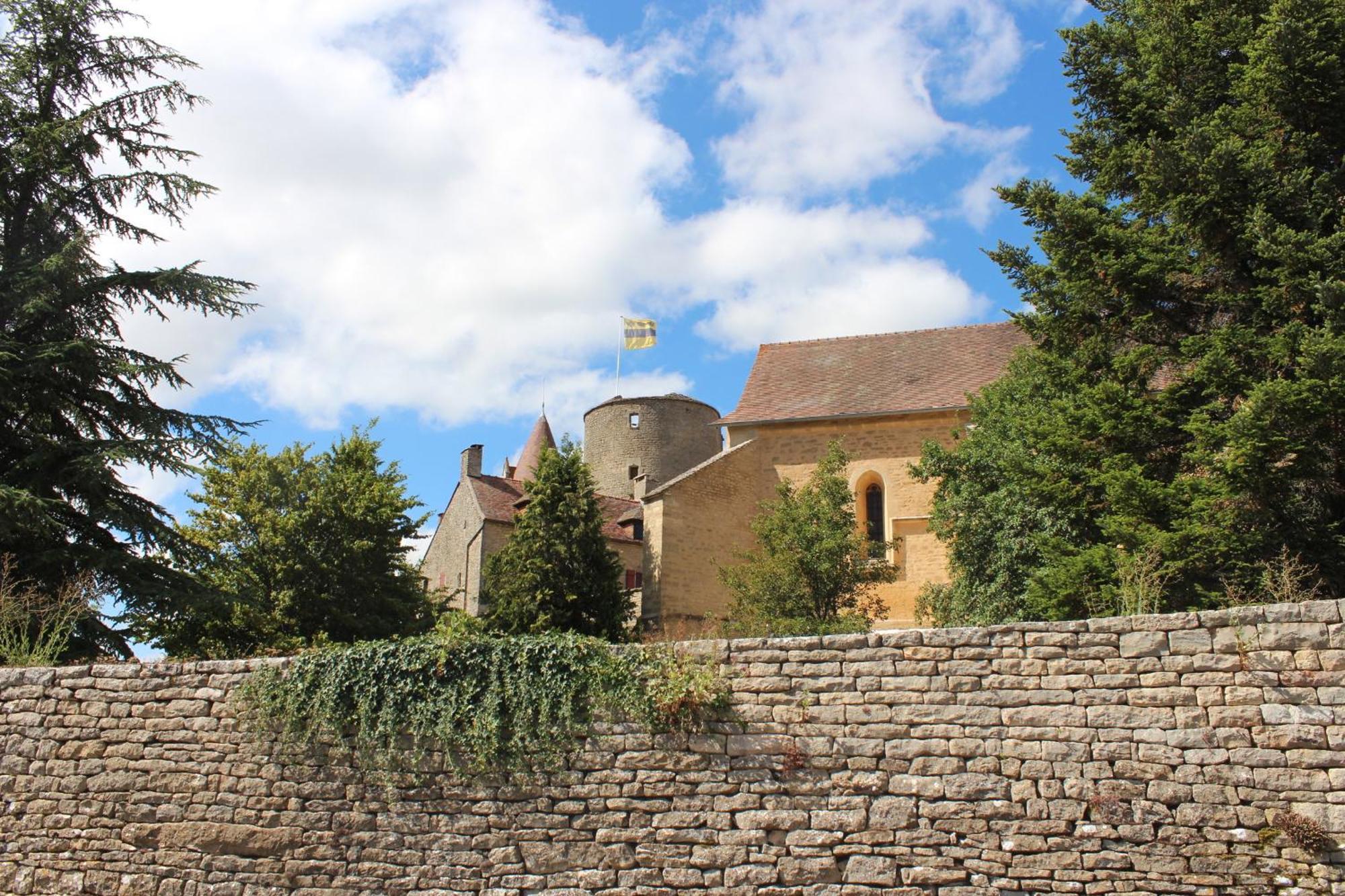 Chateauneuf Suites Exteriör bild